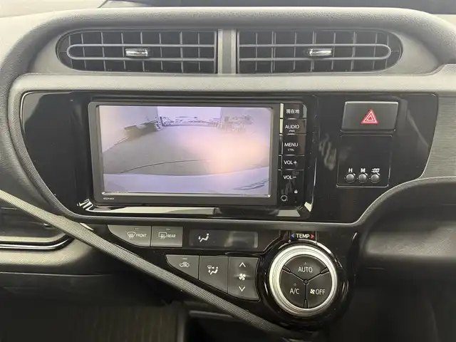 トヨタ アクア G ブラックソフトレザーセレ 愛知県 2016(平28)年 4.3万km ライムホワイトパールクリスタルシャイン 純正7インチナビ/バックカメラ/Bluetooth/ワンセグTV/トヨタセーフティセンス/衝突被害軽減システム/クルーズコントロール/横滑り防止装置/レーンキープアシスト/オートライト/オートマチックハイビーム/ETC/社外フロアマット/プッシュスタート/スマートキー