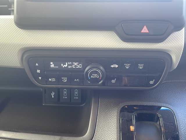 ホンダ Ｎ ＢＯＸ L 京都府 2021(令3)年 5.9万km プラチナホワイトパール 純正メモリナビ　Ｂｌｕｅｔｏｏｔｈオーディオ　フルセグ　ＤＶＤ再生　ＵＳＢ接続　バックカメラ　ホンダセンシング　アダプティブクルーズコントロール　ＬＥＤヘッドライト　ビルトインＥＴＣ　パワースライド