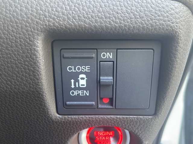 ホンダ Ｎ ＢＯＸ L 京都府 2021(令3)年 5.9万km プラチナホワイトパール 純正メモリナビ　Ｂｌｕｅｔｏｏｔｈオーディオ　フルセグ　ＤＶＤ再生　ＵＳＢ接続　バックカメラ　ホンダセンシング　アダプティブクルーズコントロール　ＬＥＤヘッドライト　ビルトインＥＴＣ　パワースライド