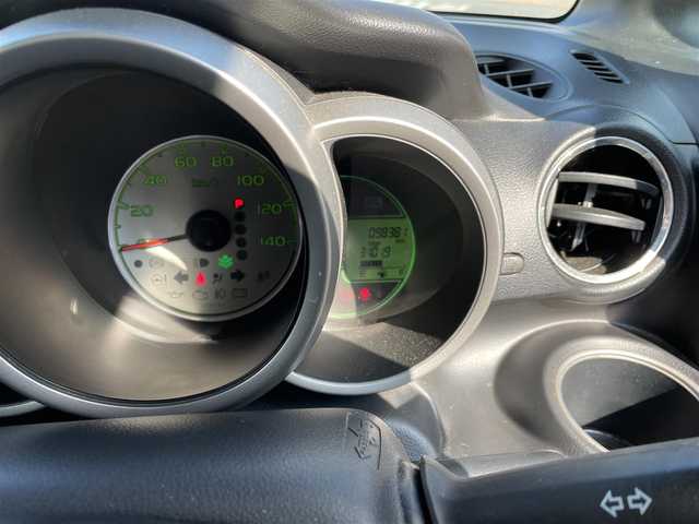 ホンダ Ｎ ＢＯＸ G Lパッケージ 神奈川県 2013(平25)年 9.9万km プレミアムホワイトパール (株)IDOMが運営する【じしゃロン秦野店】の自社ローン専用車両になります。こちらは現金またはオートローンご利用時の価格です。自社ローンご希望の方は別途その旨お申付け下さい/社外メモリナビ/ＣＤ/ＤＶＤ／フルセグ/バックカメラ/スマートキー/両側パワースライド/ライトレベライザー/横滑り防止装置/純正14インチアルミ/チルドステアリング/ドアバイザー