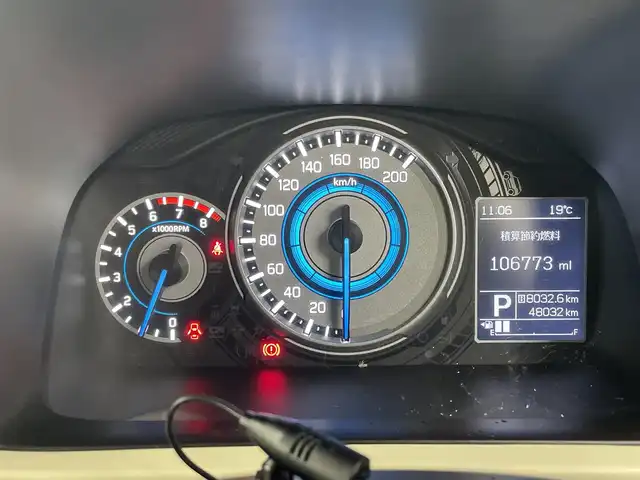 スズキ クロスビー HYBRID MZ 茨城県 2019(平31)年 4.8万km ファーベントレッド/スーパーブラックパール 純正8型ナビ/全方位カメラ/フルセグ/衝突被害軽減ブレーキ/車線逸脱抑制装置/クルーズコントロール/オートマチックハイビーム/クリアランスソナー/ETC/ドラレコ/シートヒーター/純正16インチAW/LEDヘッドライト/スマートキー