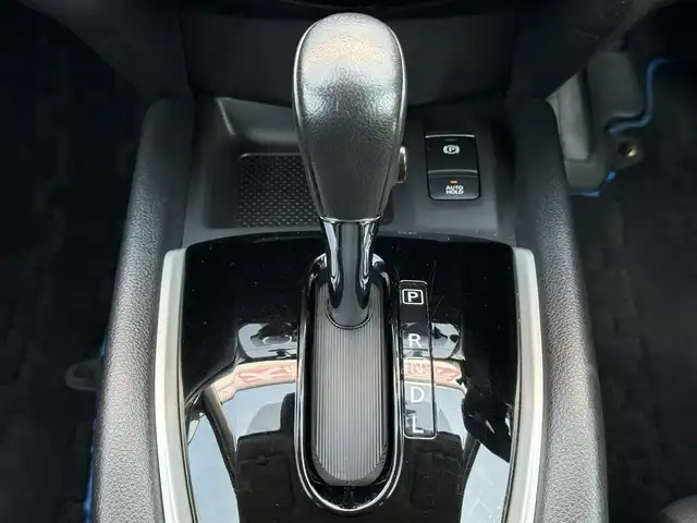 日産 エクストレイル ハイブリッド 20Xi 道南・函館 2018(平30)年 5.8万km ダイヤモンドブラック ・純正ＳＤナビ（ＣＤ、ＤＶＤ、ＢＴ）/・フルセグＴＶ/・全方位カメラ/・パワーバックドア/・衝突軽減ブレーキ/・レーダークルーズコントロール/・レーンキープアシスト/・前後コーナーセンサー/・前後ドライブレコーダー/・デジタルインナーミラー/・ETC