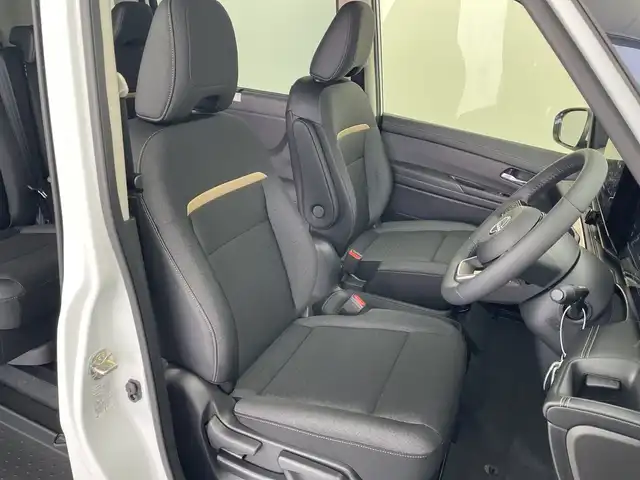 日産 セレナ e－パワー ハイウェイスター V 愛知県 2025(令7)年 0.1万km未満 ブリリアントホワイトパール 登録済未使用車　5km/純正12.3型ナビ/・Bluetooth/・フルセグテレビ/アラウンドビューモニター/両側パワースライドドア/スマートキー/衝突軽減ブレーキ/レーンキープアシスト/オートマチックハイビーム/前後コーナーセンサー/レーダークルーズコントロール/ETC2.0/LEDヘッドライト