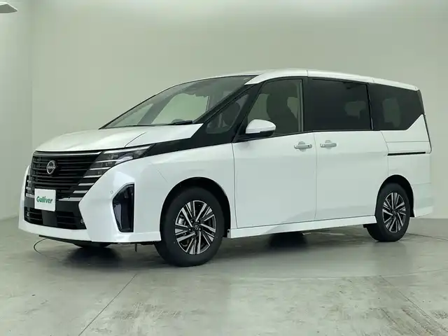 日産 セレナ e－パワー ハイウェイスター V 愛知県 2025(令7)年 0.1万km未満 ブリリアントホワイトパール 登録済未使用車　5km/純正12.3型ナビ/・Bluetooth/・フルセグテレビ/アラウンドビューモニター/両側パワースライドドア/スマートキー/衝突軽減ブレーキ/レーンキープアシスト/オートマチックハイビーム/前後コーナーセンサー/レーダークルーズコントロール/ETC2.0/LEDヘッドライト