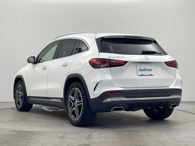 メルセデス・ベンツ ＧＬＡ２００ｄ 4マチック AMGライン 秋田県 2020(令2)年 2.2万km ポーラホワイト 4WD/純正ナビ（Bluetooth/AppleCarPlay/AndroidAuto/）/フルセグTV/アクティブレーンキーピングアシスト/アクティブブレーキアシスト/ブラインドスポットアシスト/レーンチェンジアシスト/アクティブステアリングアシスト/全方位カメラ/純正ドライブレコーダー/DYNAMIC　SELECT/LEDヘッドライト/前席パワーシート/前席シートヒーター/ハーフレザーシート/ETC2.0/パワーバックドア/取説保証書/スペアキー