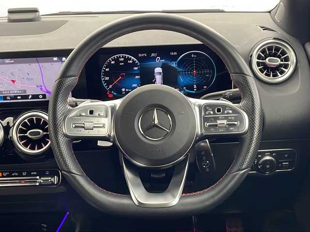 メルセデス・ベンツ ＧＬＡ２００ｄ 4マチック AMGライン 秋田県 2020(令2)年 2.2万km ポーラホワイト 4WD/純正ナビ（Bluetooth/AppleCarPlay/AndroidAuto/）/フルセグTV/アクティブレーンキーピングアシスト/アクティブブレーキアシスト/ブラインドスポットアシスト/レーンチェンジアシスト/アクティブステアリングアシスト/全方位カメラ/純正ドライブレコーダー/DYNAMIC　SELECT/LEDヘッドライト/前席パワーシート/前席シートヒーター/ハーフレザーシート/ETC2.0/パワーバックドア/取説保証書/スペアキー