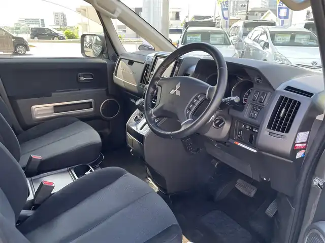 三菱 デリカＤ：５ G－Power package 滋賀県 2014(平26)年 7.7万km アイガーグレーメタリック (株)IDOMが運営する【じしゃロン草津店】の自社ローン専用車両になりますこちらは現金またはオートローンご利用時の価格です。自社ローンご希望の方は別途その旨お申付け下さい