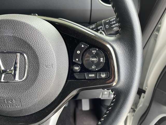 ホンダ Ｎ ＢＯＸ カスタム G L ターボ ホンダセンシング 愛知県 2019(平31)年 1.6万km プラチナホワイトパール 衝突被害軽減ブレーキ/純正8インチSDナビ（あり）/両側パワースライドドア/フルセグTV/CD DVD/Bluetooth/バックカメラ/コーナーセンサー/純正アルミホイール/LEDヘッドライト/パドルシフト/オートマチックハイビーム/ドライブレコーダー/ETC/ステアリングスイッチ/スマートキー/プッシュスタート