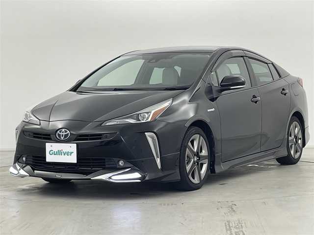 トヨタ プリウス A ツーリングセレクション 群馬県 2019(平31)年 4.4万km アティチュードブラックマイカ モデリスタエアロ(フロント/サイド/リアアンダー)/クールグレー内装/ナビレディパッケージ/・ステアリングスイッチ/・バックカメラ/リヤクロストラフィックアラート(RCTA)/AC100V アクセサリーコンセント/ITS Connect/＝＝＝＝＝/純正9インチ ディーラーナビ（NSZT-Y68T)/・AM/FM/CD/DVD/SD/Bluetooth/フルセグTV/トヨタセーフティセンス/・プリクラッシュセーフティシステム/・レーンディパーチャーアラート(ステアリング制御機能付)/・オートマチックハイビーム/・レーダークルーズコントロール(全車速追従機能付)/ブラインドスポットモニター/インテリジェントクリアランスソナー/シンプルインテリジェントパーキングアシスト(巻き込み警報機能付)/前席シートヒーター /運転席パワーシート /カラーヘッドアップディスプレイ/LEDヘッドライト/LEDフォグランプ/スマートキー /プッシュスタート/ビルトインETC2.0/純正17インチアルミホイール/純正フロアマット
