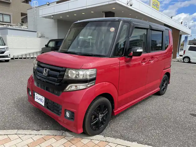 ホンダ Ｎ ＢＯＸ 新潟県 2015(平27)年 7.3万km ミラノレッド (株)IDOMが運営する【じしゃロン新潟店】の自社ローン専用車両になります。/こちらは現金またはオートローンご利用時の価格です。自社ローンご希望の方は別途その旨お申付け下さい/社外ナビ/フルセグTV視聴可能/Bluetooth接続可能/CD/DVD視聴可能/バックカメラ/ビルトインETC/片側パワースライドドア/横滑り防止装置/HIDヘッドライト（オート機能あり）/プッシュスタート/後席サンシェード/ブラックフロントグリル＆AW/ウィンカーミラー/純正フロアマット/LED室内灯/スマートキー