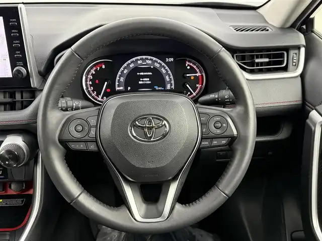トヨタ ＲＡＶ４ アドベンチャー オフロードPKG 埼玉県 2021(令3)年 1.6万km アティチュードブラックマイカ 純正ディスプレイオーディオ　フルセグＴＶ　ナビ　バックカメラ　シートヒーター　エアシート　ステアリングヒーター　ハンズフリー充電　クリアランスソナー　ドライブレコーダー　ビルトインＥＴＣ　フロアマット