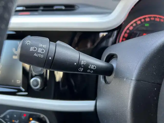 ルノー トゥインゴ EDC 香川県 2020(令2)年 3.8万km 青 ワンオーナー/取扱説明書/保証書/ディスプレイオーディオ/ミラーリング/BT/USB/AUX/ドライブレコーダー/レーンキープ/純正15インチアルミ/キーレス