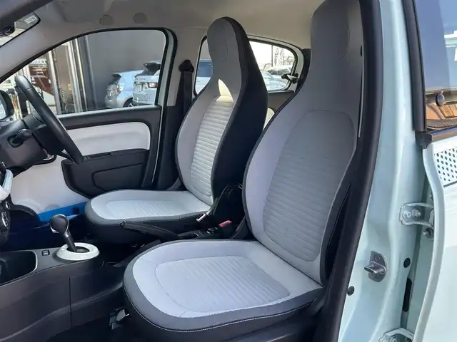 ルノー トゥインゴ EDC 香川県 2020(令2)年 3.8万km 青 ワンオーナー/取扱説明書/保証書/ディスプレイオーディオ/ミラーリング/BT/USB/AUX/ドライブレコーダー/レーンキープ/純正15インチアルミ/キーレス