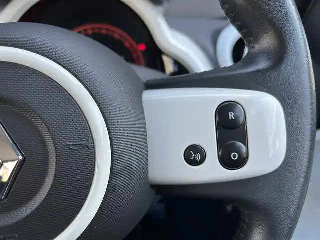 ルノー トゥインゴ EDC 香川県 2020(令2)年 3.8万km 青 ワンオーナー/取扱説明書/保証書/ディスプレイオーディオ/ミラーリング/BT/USB/AUX/ドライブレコーダー/レーンキープ/純正15インチアルミ/キーレス