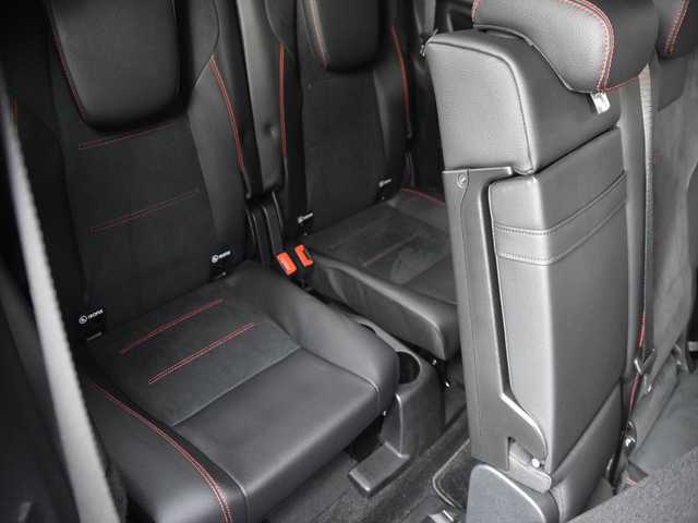 メルセデス・ベンツ ＧＬＢ２００ｄ AMGライン 和歌山県 2020(令2)年 1.2万km 黒 ナビゲーションパッケージ/360度カメラ/フルセグTV/レーダーセーフティパッケージ/オートテールゲート/ワイヤレス充電/アンビエントライト/ハーフレザーシート/パワーシート/シートヒーター/パドルシフト/ドラレコ/純19AW/LED/ETC