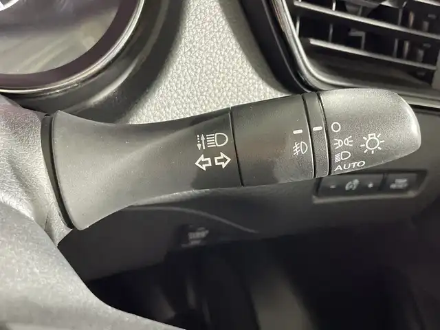 日産 エクストレイル 20Xi 神奈川県 2020(令2)年 2.9万km ダイヤモンドブラック 純正9型SDナビゲーション【MM519D-L】/フルセグ　CD DVDブルーレイ対応　AM FM iPod　iPhone　Bluetooth　AUX　HDMI/インテリジェントアラウンドビューモニター/インテリジェントルームミラー/シルバールーフレール/リモコンパワーバックドア/プロパイロット/レーダークルーズコントロール/インテリジェントLI【車線逸脱防止支援システム】/RCTA【後退時車両検知警報】/インテリジェントエマージェンシーブレーキ/前後ソナー/オートハイビーム/アイドリングストップ/合皮シート/シートヒーター【前席/後席左右】/革巻きステアリング/純正前方ドライブレコーダー/アドバンスドドライブディスプレイ/ETC/プッシュスタート/スマートキー/LEDヘッドライト/オートライト/フロントフォグランプ/純正リアスポイラー/純正18インチアルミホイール