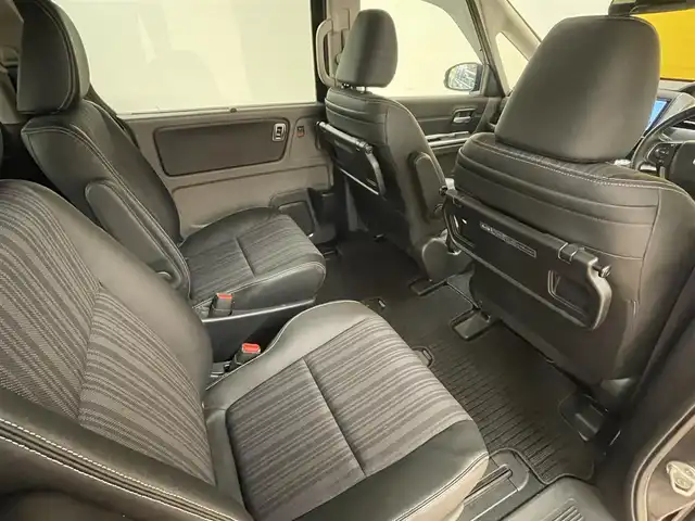 ホンダ フリード ハイブリット EX 群馬県 2017(平29)年 7.1万km モダンスティールM ホンダセンシング/・衝突軽減ブレーキ/・レーンキープアシスト/・オートライト/・クルーズコントロール/・横滑り防止/純正9インチナビ/・AM/FM/MSV/・Bluetooth/SD/・CD/DVD/両側電動スライドドア/バックカメラ/LEDヘッドライト/フォグランプ/ETC/前席シートヒーター/純正ドライブレコーダー/純正フロアマット/純正ドアバイザー/プッシュスタート/スマートキー