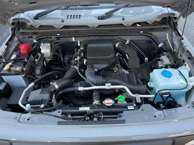 スズキ ジムニー XL 茨城県 2020(令2)年 5.8万km ミディアムグレー ナビ　/-BT/AM/FM/CD/TV/衝突軽減システム　/ターボ　/純正アルミホイール /レザーシートカバー /スマートキー /D席N席シートヒーター /前後ドライブレコーダー /電動格納ミラー /アイドリングストップ /５MT /ETC /プッシュスタート/スペアタイヤ/スペアキー