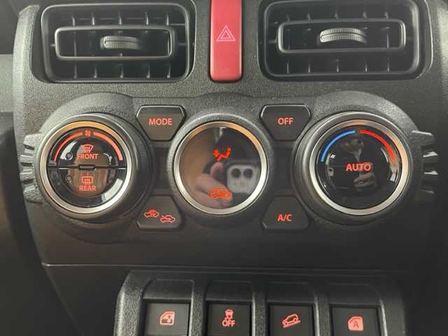 スズキ ジムニー XL 茨城県 2020(令2)年 5.8万km ミディアムグレー ナビ　/-BT/AM/FM/CD/TV/衝突軽減システム　/ターボ　/純正アルミホイール /レザーシートカバー /スマートキー /D席N席シートヒーター /前後ドライブレコーダー /電動格納ミラー /アイドリングストップ /５MT /ETC /プッシュスタート/スペアタイヤ/スペアキー