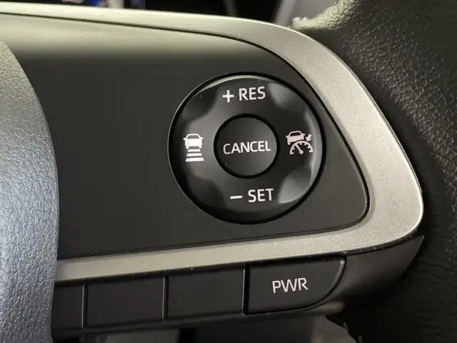 トヨタ ルーミー カスタムG 鹿児島県 2024(令6)年 1万km パールホワイトⅢ 純正ディスプレイオーディオ/（BT/フルセグTV）/両側パワースライドドア/レーダークルーズコントロール/衝突被害軽減ブレーキ/レーンキープアシスト/アイドリングストップ/電動パーキングブレーキ/オートホールド/オートライト/オートマチックハイビーム