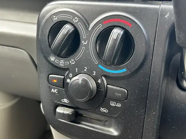 スズキ エブリイ JOIN 福島県 2019(令1)年 3.1万km シルキーシルバーメタリック ４ＷＤ切り替え可能/両側スライドドア/ラジオCD再生機能つき/ＥＴＣ/ＵＳＢ２個、シガーソケット３個/純正ホイールキャップ付き