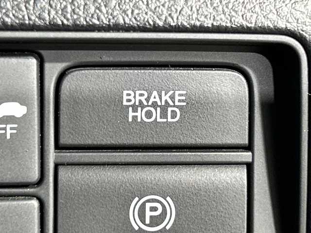 ホンダ オデッセイ ハイブリッド アブソルート・EXホンダセンジング 神奈川県 2018(平30)年 6.5万km プラチナホワイトパール 純正9型メモリーナビゲーション【VXM-187VFNi】/純正フリップダウンモニター/フルセグ　CD DVD　SDMUSICRACK　Bluetooth　iPod　USB/マルチビューカメラ/スマートパーキングアシスト/パーキングセンサーシステム/ブラインドスポットインフォメーション/ホンダセンシング/衝突軽減ブレーキ/歩行者事故低減ステアリング/アダブティブクルーズコントロール/LKAS車線維持支援システム/路外逸脱抑制機能/誤発進抑制機能/先行車発進お知らせ機能/標識認識機能/ECON/純正ビルトインETC2.0/2列目オットマン/ハーフレザーシート/前席シートヒーター/パワーシート/革巻きステアリング/自動防眩ルームミラー/社外前後ドライブレコーダー/電動パーキングブレーキ/オートブレーキホールド/プラズマクラスター付オートエアコン/プッシュスタート/スマートキー/LEDヘッド/フォグランプ/LEDアクティブコーナリングランプ/オートライト/純正17インチアルミホイール/純正サイド/リアスポイラー/スペアキー