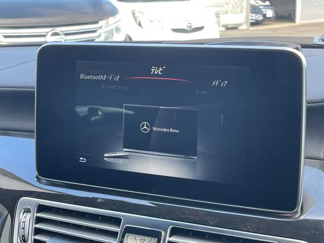 メルセデス・ベンツ ＣＬＳ２２０ｄ AMGライン 大阪府 2017(平29)年 9.4万km オブシディアンブラック ・サンルーフ/・エアサス/・レーダーセーフティーパッケージ/・ステアリングアシスト/・PRE-SAFEブレーキ/・アテンションアシスト/・ブラインドスポットアシスト/・レーンキープアシスト/・レーダークルーズコントロール/・純正ナビ/・CD/DVD/・USB/SD/BT/・フルセグTV/・全方位カメラ/・ブラックレザーシート/・パワーシート/・シートメモリー/・全席シートヒーター/・パワートランク/・前後ドラレコ