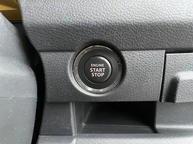 スズキ ハスラー G 新潟県 2016(平28)年 10.3万km アクティブイエロー/ブラック2トーンルーフ Kenwoodナビ(MDV-L503)/　 CV/DVD/USB/フルセグTV/バックカメラ/スマートキー/プッシュスタート/衝突防止装置/運転席・助手席シートヒーター/Kenwoodドライブレコーダー/ETC/純正フロアマット/純正ドアバイザー/15インチアルミホイール(WILD CRUSING)/サマータイヤ(24年43週)