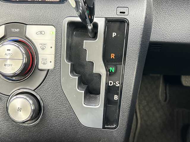 トヨタ シエンタ ファンベースG 群馬県 2019(令1)年 2万km ヴィンテージブラウンパールクリスタルシャイン 純正ナビ　全周囲カメラ　ドラレコ　両側電動スライドドア　衝突被害軽減ブレーキ　レーンアシスト　オートマチックハイビーム　HIDヘッドライト　シートヒーター　クリアランスソナー　ハンドルヒーター　禁煙車