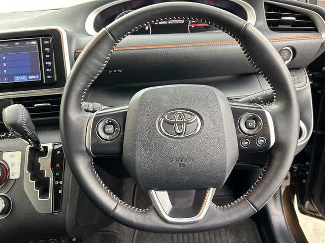 トヨタ シエンタ ファンベースG 群馬県 2019(令1)年 2万km ヴィンテージブラウンパールクリスタルシャイン 純正ナビ　全周囲カメラ　ドラレコ　両側電動スライドドア　衝突被害軽減ブレーキ　レーンアシスト　オートマチックハイビーム　HIDヘッドライト　シートヒーター　クリアランスソナー　ハンドルヒーター　禁煙車