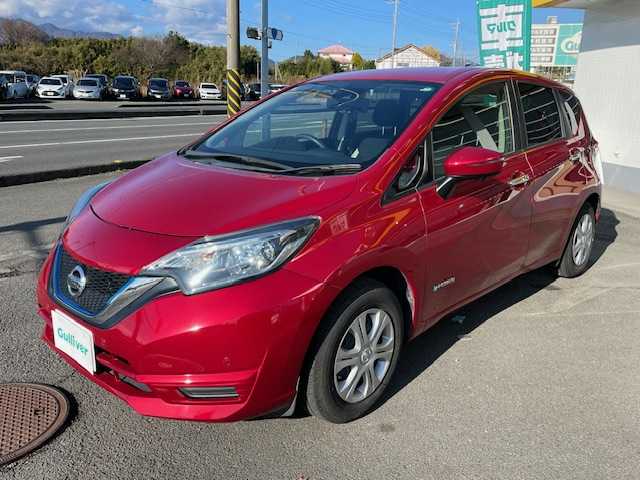 日産 ノート e－パワー X 神奈川県 2017(平29)年 12.4万km ガーネットレッド ワンオーナー/純正メモリナビ/全方位モニター/ETC/プッシュスタート/バックカメラ/ウィンカーミラー/取説・保証書/純正フロアマット
