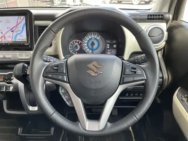 スズキ クロスビー HYBRID MZ 宮城県 2019(平31)年 4.3万km スーパーブラックパール 3トーンコーディネート 4WD/ワンオーナー/純正SDナビ/ CD/DVD/SD/MSV/BT/フルセグ/全方位カメラ/デュアルカメラブレーキ/レーンキープ /クルーズコントロール/コーナーセンサー /アイドリングストップ/ヒルディセントコントロール/グリップコントロール/前席シートヒーター /パドルシフト/オートリトラミラー /オートライト/LEDヘッドライト/フォグライト/ミラーヒーター/純正フロアマット/ドアバイザー