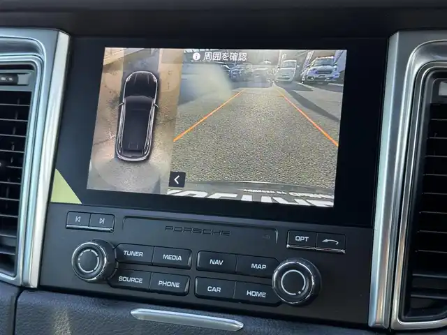 車両画像4