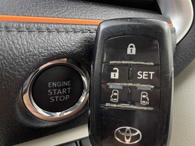 トヨタ シエンタ G 宮城県 2021(令3)年 3.4万km ベージュ Toyota Safety Sense /・プリクラッシュセーフティ/・レーンディパーチャーアラート/・オートマチックハイビーム/ALPINE製フリップダウンモニター/社外7inSDナビ/・BT.CD.DVD.SD.USB/バックカメラ/フルセグTV/両側パワースライドドア/ETC/ドライブレコーダー（FR）/ステアリングスイッチ/プッシュスタート/スマートキー×2/LEDヘッドライト/純正フロアマット/純正ホイルキャップ/冬タイヤ積込み/（185/60/15）