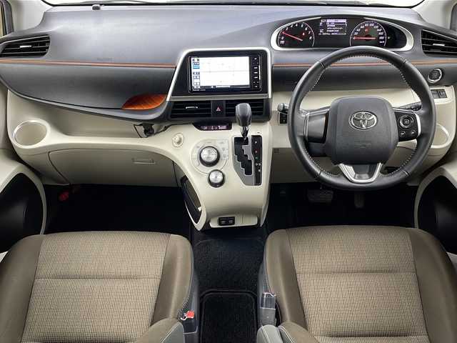 トヨタ シエンタ G 宮城県 2021(令3)年 3.4万km ベージュ Toyota Safety Sense /・プリクラッシュセーフティ/・レーンディパーチャーアラート/・オートマチックハイビーム/ALPINE製フリップダウンモニター/社外7inSDナビ/・BT.CD.DVD.SD.USB/バックカメラ/フルセグTV/両側パワースライドドア/ETC/ドライブレコーダー（FR）/ステアリングスイッチ/プッシュスタート/スマートキー×2/LEDヘッドライト/純正フロアマット/純正ホイルキャップ/冬タイヤ積込み/（185/60/15）