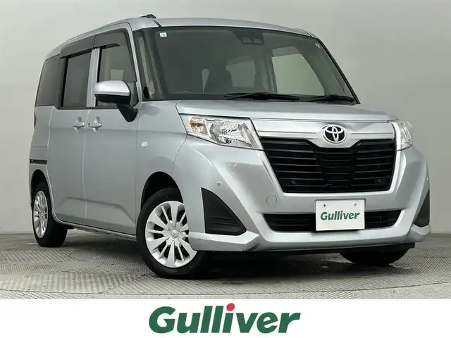 トヨタ ルーミー X S 道央・札幌 2020(令2)年 4.1万km ブライトシルバーM ・寒冷地仕様/・純正オーディオ/・CD/AUX/USB/・プリクラッシュセーフティ/・レーンキープアシスト/・コーナーセンサー/・横滑り防止装置/・アイドリングストップ/・片側パワースライドドア/・オートマチックハイビーム/・オートライト/・ヘッドライトレベライザー/・純正ホイールキャップ付きスチールホイール/・積込社外AW＋冬タイヤ(165/65R14 残溝4mm)/・プッシュスタート/・スマートキー/・純正フロアマット/・純正ドアバイザー/・取扱説明書