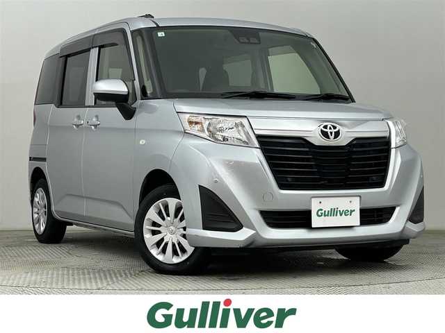 トヨタ ルーミー X S 福岡県 2020(令2)年 4.1万km ブライトシルバーM ・寒冷地仕様/・純正オーディオ/・CD/AUX/USB/・プリクラッシュセーフティ/・レーンキープアシスト/・コーナーセンサー/・横滑り防止装置/・アイドリングストップ/・片側パワースライドドア/・オートマチックハイビーム/・オートライト/・ヘッドライトレベライザー/・純正ホイールキャップ付きスチールホイール/・積込社外AW＋冬タイヤ(165/65R14 残溝4mm)/・プッシュスタート/・スマートキー/・純正フロアマット/・純正ドアバイザー/・取扱説明書