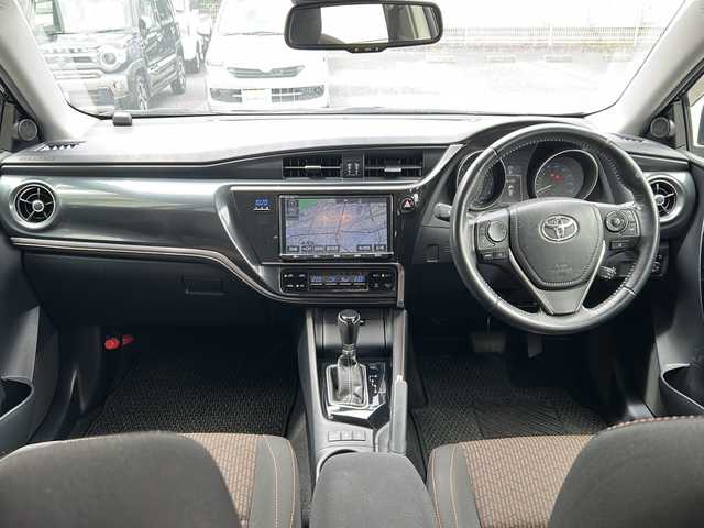 トヨタ オーリス 120T　RSパッケージ 埼玉県 2016(平28)年 7.5万km ブラックマイカ ETC2.0/レーンキープアシスト/盗難防止/横滑り防止/ドアバイザー/衝突軽減/純正メーカーオプションナビ(CD/DVD/BT/AM/FM)/フルセグテレビ　/プッシュスタート　/純正フロアマット　/スペアタイヤ(サマー/スチール/125.70.17)/LEDライト　/電格ミラー　/パドルシフト/ISOFIX/バックカメラ/アイドリングストップ/クルーズコントロール