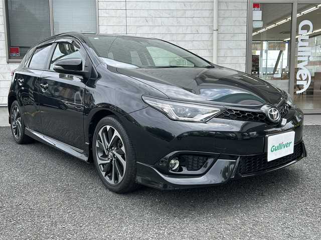 トヨタ オーリス 120T　RSパッケージ 埼玉県 2016(平28)年 7.5万km ブラックマイカ ETC2.0/レーンキープアシスト/盗難防止/横滑り防止/ドアバイザー/衝突軽減/純正メーカーオプションナビ(CD/DVD/BT/AM/FM)/フルセグテレビ　/プッシュスタート　/純正フロアマット　/スペアタイヤ(サマー/スチール/125.70.17)/LEDライト　/電格ミラー　/パドルシフト/ISOFIX/バックカメラ/アイドリングストップ/クルーズコントロール