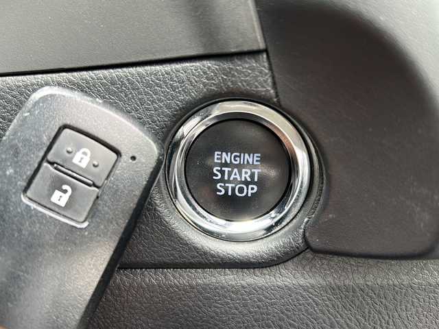トヨタ オーリス 120T　RSパッケージ 埼玉県 2016(平28)年 7.5万km ブラックマイカ ETC2.0/レーンキープアシスト/盗難防止/横滑り防止/ドアバイザー/衝突軽減/純正メーカーオプションナビ(CD/DVD/BT/AM/FM)/フルセグテレビ　/プッシュスタート　/純正フロアマット　/スペアタイヤ(サマー/スチール/125.70.17)/LEDライト　/電格ミラー　/パドルシフト/ISOFIX/バックカメラ/アイドリングストップ/クルーズコントロール