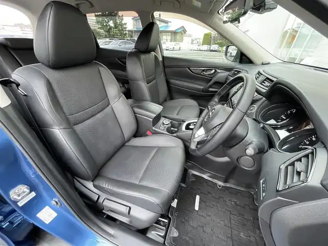日産 エクストレイル 20Xi 道央・札幌 2019(平31)年 4.7万km シャイニングブルー ・４WD/・衝突軽減ブレーキ/・プロパイロット/・純正ナビ/　CD＆DVD＆BT＆TV/・全方位カメラ/・バックカメラ/・デジタルインナーミラー/・ブラインドスポットモニター/・パワーバックドア/・ダウンヒルアシスト/・オートエアコン/・オートライト/・コーナーセンサー/・レーンキープアシスト/・ミラーヒーター/・シートヒーター/・ビルトインETC/・電動格納ミラー/・プッシュスタート/・スマートキー/・前後ドライブレコーダー/・純正フロアマット/・ドアバイザー/・ウィンカーミラー/・フォグライト/・純正18インチAW/・LEDヘッドライト/・ルーフレール