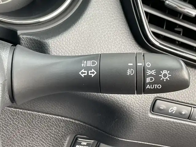 日産 エクストレイル 20Xi 道央・札幌 2019(平31)年 4.7万km シャイニングブルー ・４WD/・衝突軽減ブレーキ/・プロパイロット/・純正ナビ/　CD＆DVD＆BT＆TV/・全方位カメラ/・バックカメラ/・デジタルインナーミラー/・ブラインドスポットモニター/・パワーバックドア/・ダウンヒルアシスト/・オートエアコン/・オートライト/・コーナーセンサー/・レーンキープアシスト/・ミラーヒーター/・シートヒーター/・ビルトインETC/・電動格納ミラー/・プッシュスタート/・スマートキー/・前後ドライブレコーダー/・純正フロアマット/・ドアバイザー/・ウィンカーミラー/・フォグライト/・純正18インチAW/・LEDヘッドライト/・ルーフレール
