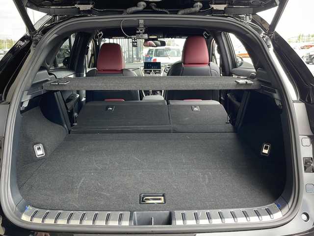 レクサス ＮＸ 300h Fスポーツ 愛知県 2015(平27)年 2.2万km スターライトブラックガラスフレーク 衝突軽減システム/純正SDナビ/三眼LEDヘッドライト/レーダークルーズコントロール/シートヒーター/本革シート/エアシート/フルセグ/CD/DVD/Bluetooth/バックカメラ/電動リアゲート/ヘッドアップディスプレイ/コーナーセンサー/純正アルミホイール/ステアリングヒーター/パドルシフト/オートマチックハイビーム/ドライブレコーダー/ETC/ステアリングスイッチ/スマートキー/プッシュスタート