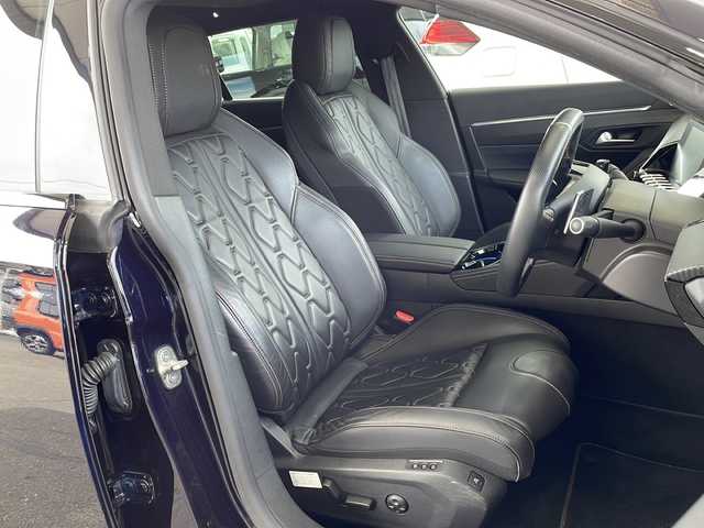 プジョー ５０８ SW GT ブルーHDi 愛媛県 2019(令1)年 4.7万km ブルーアンクル ワンオーナー/メーカーオプションナビ/サンルーフ/バックカメラ、フロントカメラ/前席パワーシート、シートヒーター/前後コーナーセンサー/前方ドライブレコーダー/衝突軽減システム/レーンキープアシスト/電動リアゲート/電動パーキング/ＥＴＣ/追従クルーズコントロール/パドルシフト/LEDヘッドライト/スマートキー/純正フロアマット/オートライト