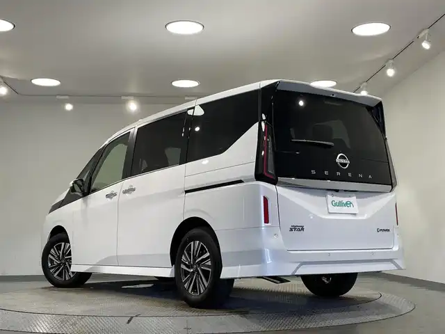 日産 セレナ e－パワー ハイウェイスター V 愛知県 2025(令7)年 0.1万km未満 プリズムホワイト 登録済未使用車/純正１２．３インチナビ　/（Bluetooth/フルセグTV/USB/FM/AM/CarPlay)/アラウンドビューモニター　/ＳＯＳコール　/プロパイロット　/衝突軽減ブレーキ/両側パワースライドドア　/ビルトインＥＴＣ２．０　/デジタルインナーミラー　/ワイヤレス充電　/ブラインドスポットモニター　/コーナーセンサー/車線逸脱警報　/オートマチックハイビーム/ＬＥＤヘッドライト/LEDフォグランプ/ドライブレコーダー/HDMI接続/USB端子/プッシュスタート/　　-スマートキー