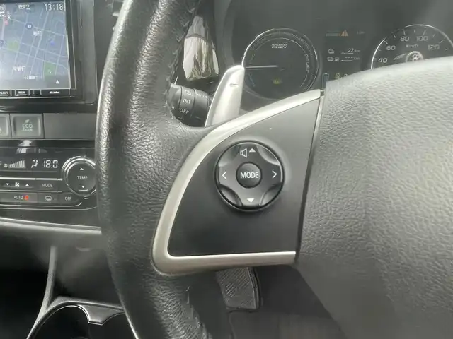 三菱 アウトランダー ＰＨＥＶ G セーフティパッケージ 兵庫県 2014(平26)年 11.9万km アメジストブラック (株)IDOMが運営する【じしゃロン西宮店】の自社ローン専用車両になります。こちらは現金またはオートローンご利用時の価格です。自社ローンご希望の方は別途その旨お申付け下さい/＊ETC/＊クルーズコントロールあり/＊フルセグ/＊シートヒーター/＊エアシート/＊横滑り防止装置/＊オートライト/＊レーンキープアシスト/＊衝突被害軽減システム