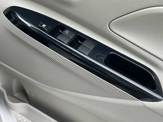 日産 デイズ ルークス S 岐阜県 2020(令2)年 2.1万km ホワイトパール 登録時走行距離：20414km/社外7インチナビ（GVIC-RZ303）/フルセグテレビ・BT/バックカメラ/両側パワースライドドア/ETC/前方ドライブレコーダー/アイドリングストップ/ドアバイザー/社外フロアマット