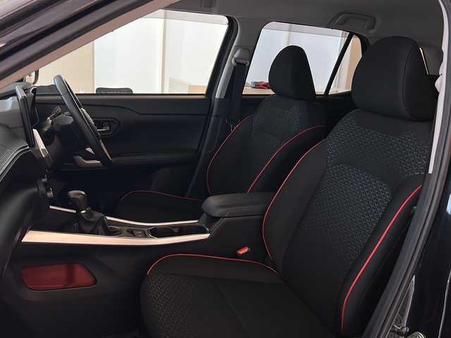 トヨタ ライズ Z 岐阜県 2021(令3)年 7.5万km ブラックマイカメタリック 9インチディスプレイオーディオ/Bluetooth/フルセグテレビ/バックカメラ/社外ドライブレコーダー(前後車内)/ETC/LEDヘッドライト/クルーズコントロール/プッシュスタート/コーナーセンサー/クリアランスソナー/アイドリングストップ/オートライト/純正17インチアルミホイール/純正フロアマット/ipod/AppleCarPlay/AndroidAuto/HDMI