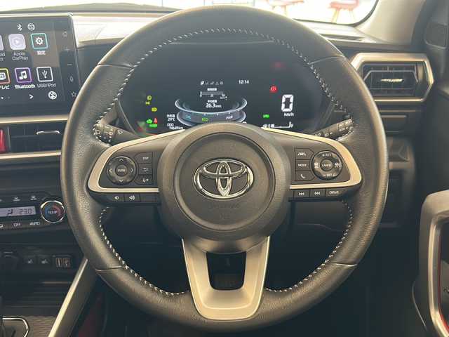 トヨタ ライズ Z 岐阜県 2021(令3)年 7.5万km ブラックマイカメタリック 9インチディスプレイオーディオ/Bluetooth/フルセグテレビ/バックカメラ/社外ドライブレコーダー(前後車内)/ETC/LEDヘッドライト/クルーズコントロール/プッシュスタート/コーナーセンサー/クリアランスソナー/アイドリングストップ/オートライト/純正17インチアルミホイール/純正フロアマット/ipod/AppleCarPlay/AndroidAuto/HDMI