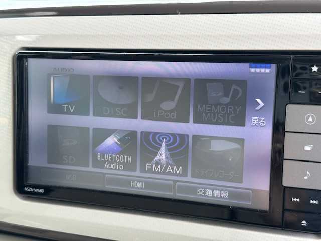 ダイハツ ムーヴ キャンバス X メイクアップ SA Ⅲ 大阪府 2018(平30)年 3.6万km パールホワイトⅢ 純正SDナビ（フルセグ/Bluetooth/USB接続)/バックカメラ/衝突被害軽減システム/横滑り防止装置/コーナーセンサー/両側スライドドア/オートマチックハイビーム/フロントフォグランプ/ステアリングスイッチ/純正フロアマット/スペアキー1本